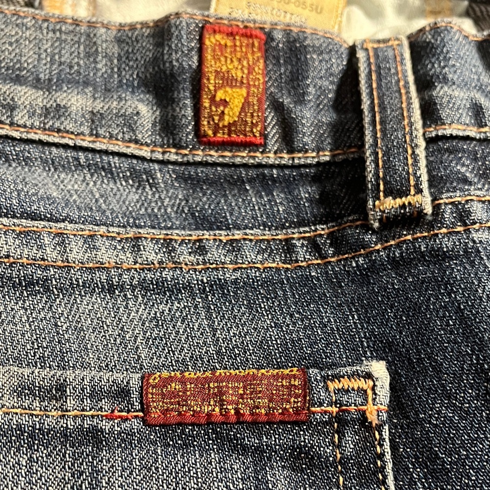 7 For All Mankind Blue Jean Shorts with zipper front pockets Sz 26💚 - Picture 9 of 12